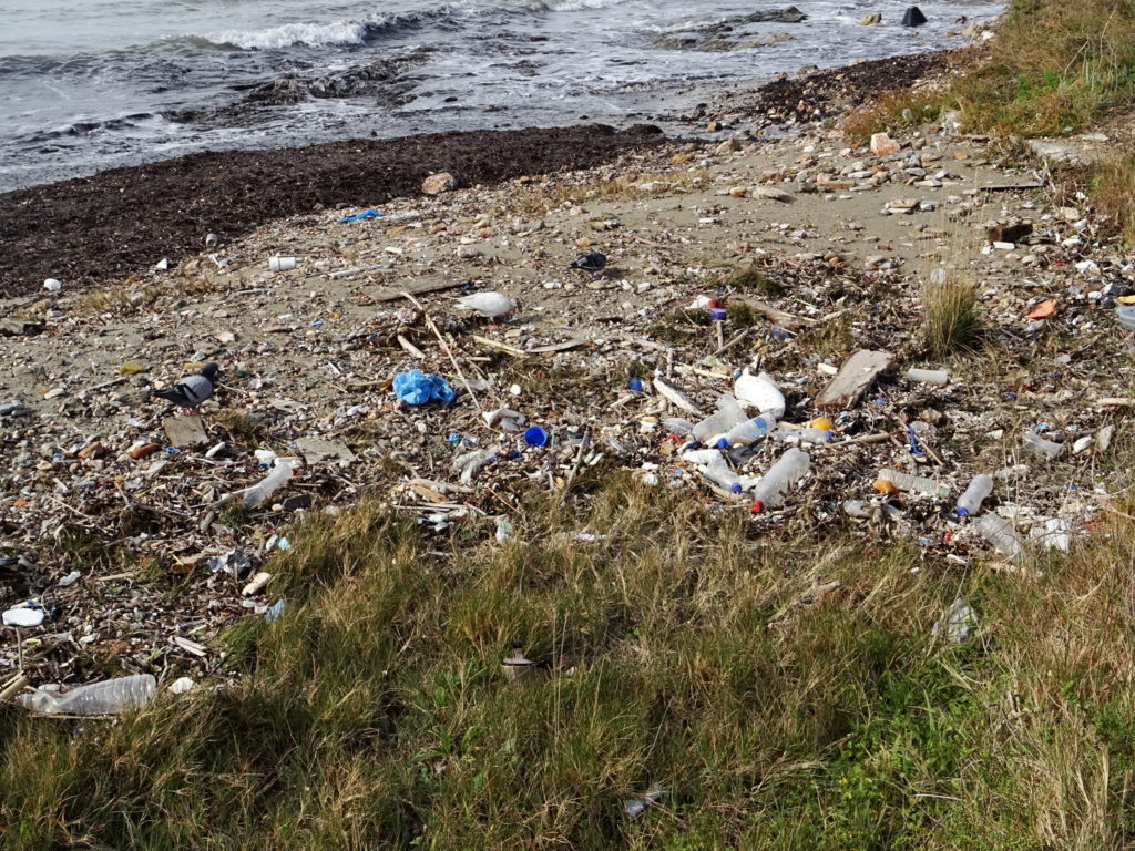 Πρωτοποριακό ελληνικό πρόγραμμα για την απομάκρυνση των πλαστικών απορριμμάτων από τις θάλασσες