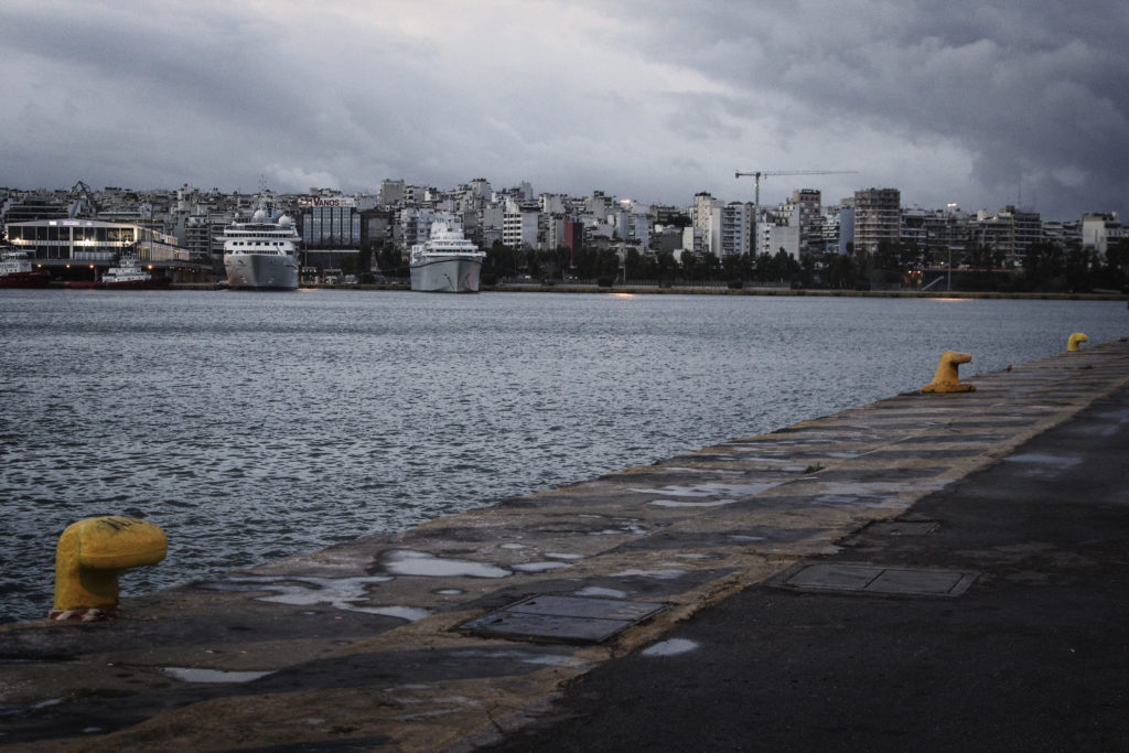 «Πράσινο φως» από το ΣτΕ για τη επέκταση του λιμένα Πειραιά