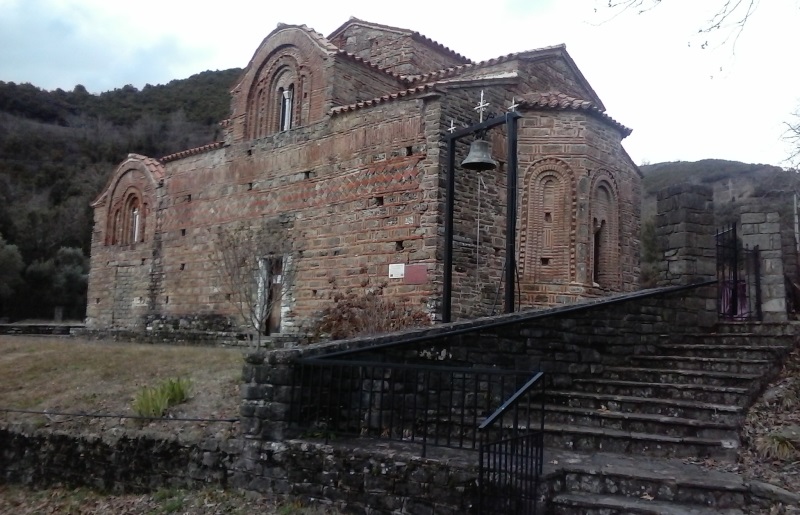 Κόκκινη Εκκλησιά, ένα μοναδικό βυζαντινό μνημείο στα Τζουμέρκα