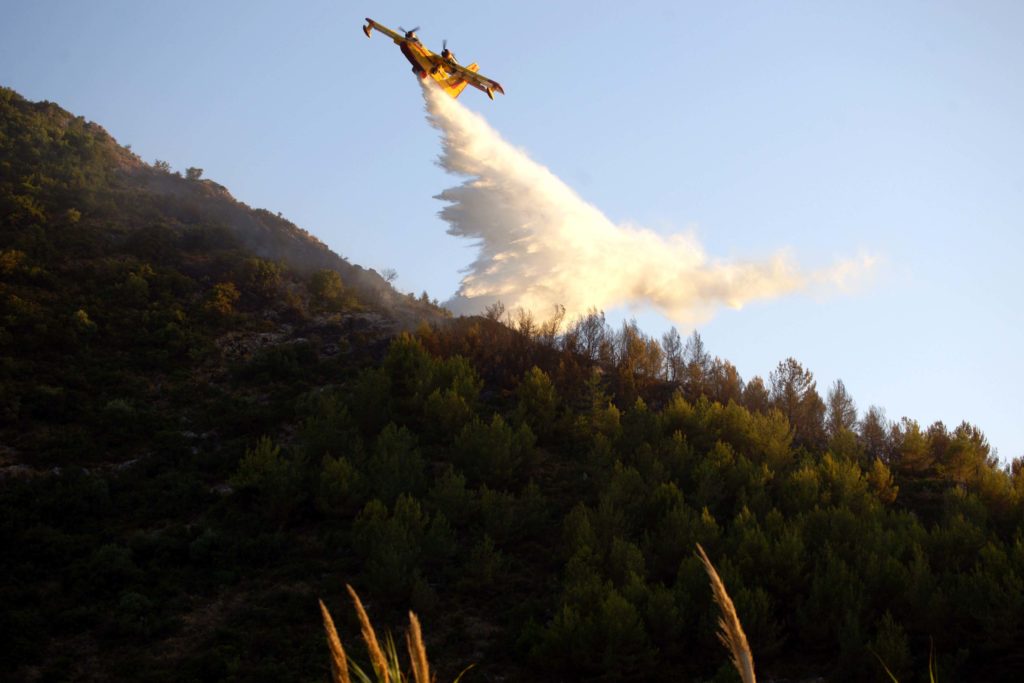 Με δύο Canadair συμμετέχει η Ελλάδα στον κοινό ευρωπαϊκό στόλο πυροσβεστικών αεροσκαφών