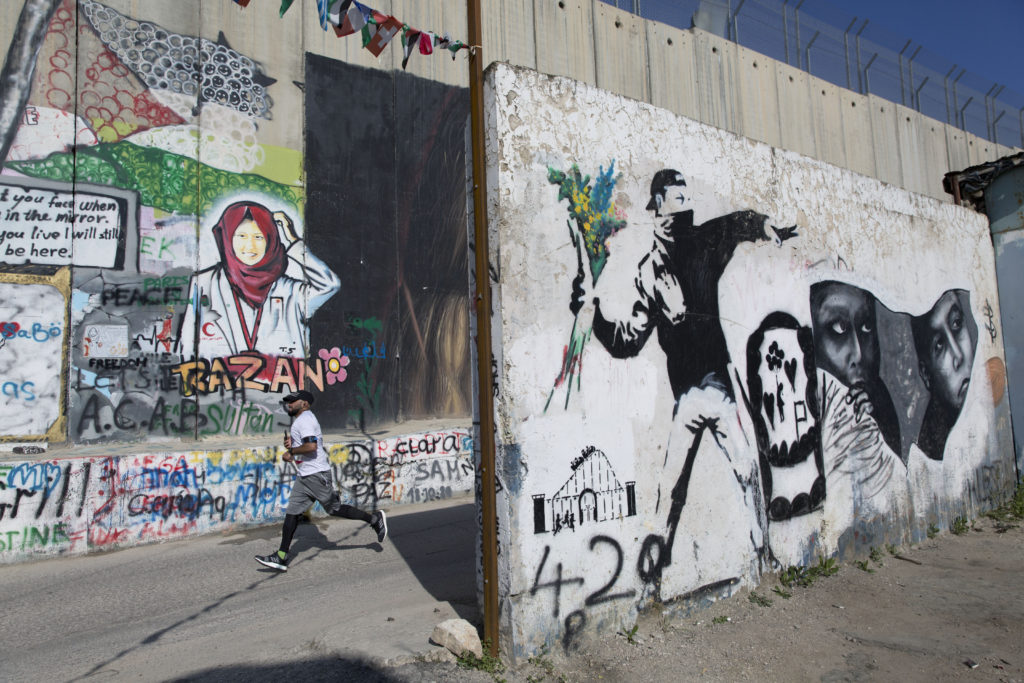 Οι Παλαιστίνιοι αρνούνται το «αμερικανικό όνειρο» παρά τον οικονομικό μαρασμό