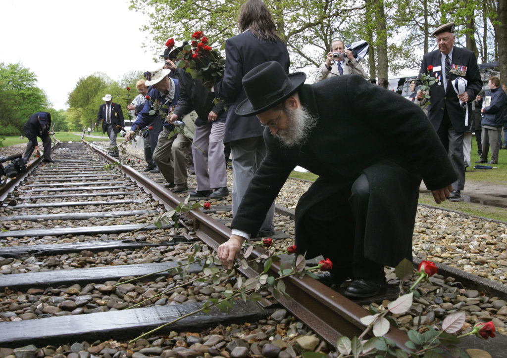 Ο ολλανδικός οργανισμός σιδηροδρόμων πληρώνει το τίμημα για το ρόλο του στο Ολοκαύτωμα