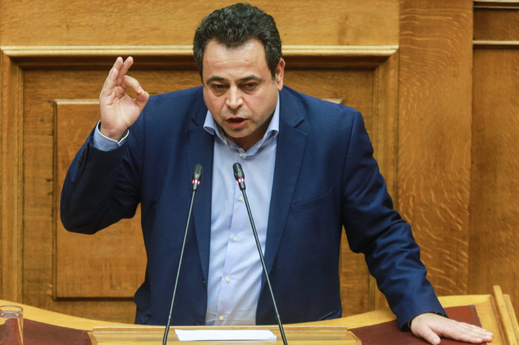 Σαντορινιός: To Μεταφορικό Ισοδύναμο άπλωσε «γέφυρες» στα νησιά αλλά η ΝΔ ζητούσε την απόσυρσή του