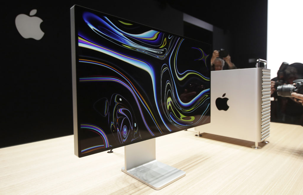 Η Apple «αδειάζει» τον Τραμπ και πάει… Κίνα για τη συναρμολόγηση του νέο Mac Pro