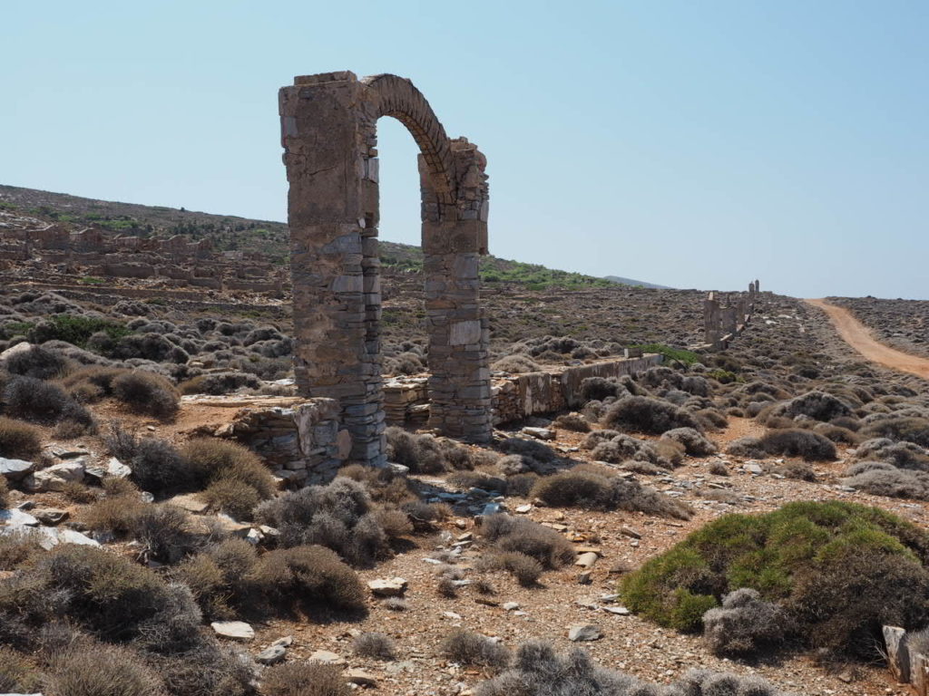 Επισήμως «αρχαιολογικός χώρος» όλη η Μακρόνησος (Photos)