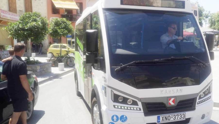 Το πρώτο ηλεκτρικό λεωφορείο του Δήμου Ρεθύμνου ξεκίνησε τα δρομολόγια του