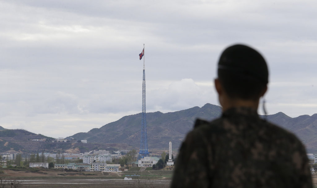 Βόρεια Κορέα: Νοτιοκορεάτης αυτομόλησε στη χώρα