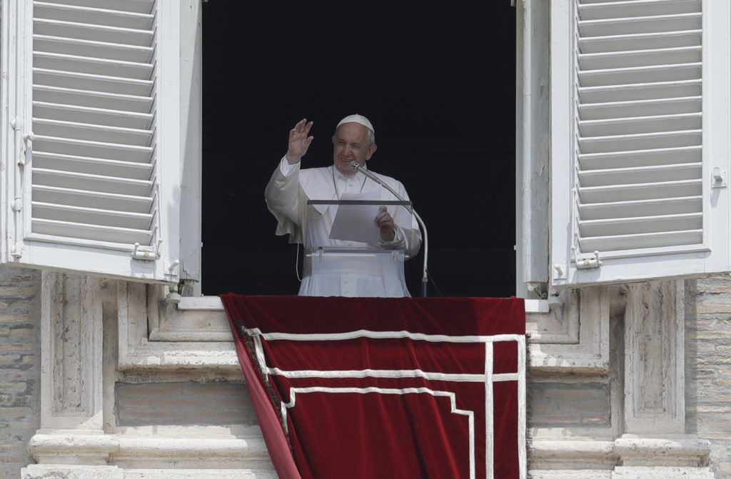 Πάπας Φραγκίσκος υπέρ των μεταναστών – Πήγε στη Λαμπεντούζα: Σύμβολίζουν τους απόκληρους της παγκοσμιοποίησης