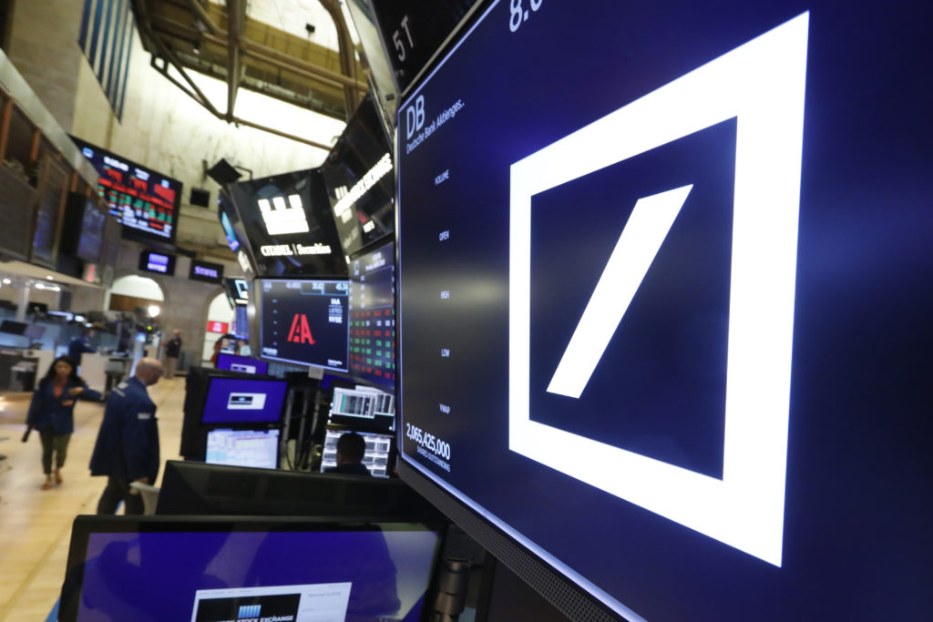 Σε νέα πτώση η μετοχή της Deutsche Bank – Oι επενδυτές αμφιβάλλουν για το σχέδιο αναδιάρθρωσης