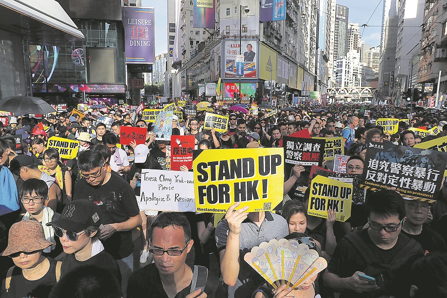 Γιατί θύμωσαν οι νέοι στο Χονγκ Κονγκ