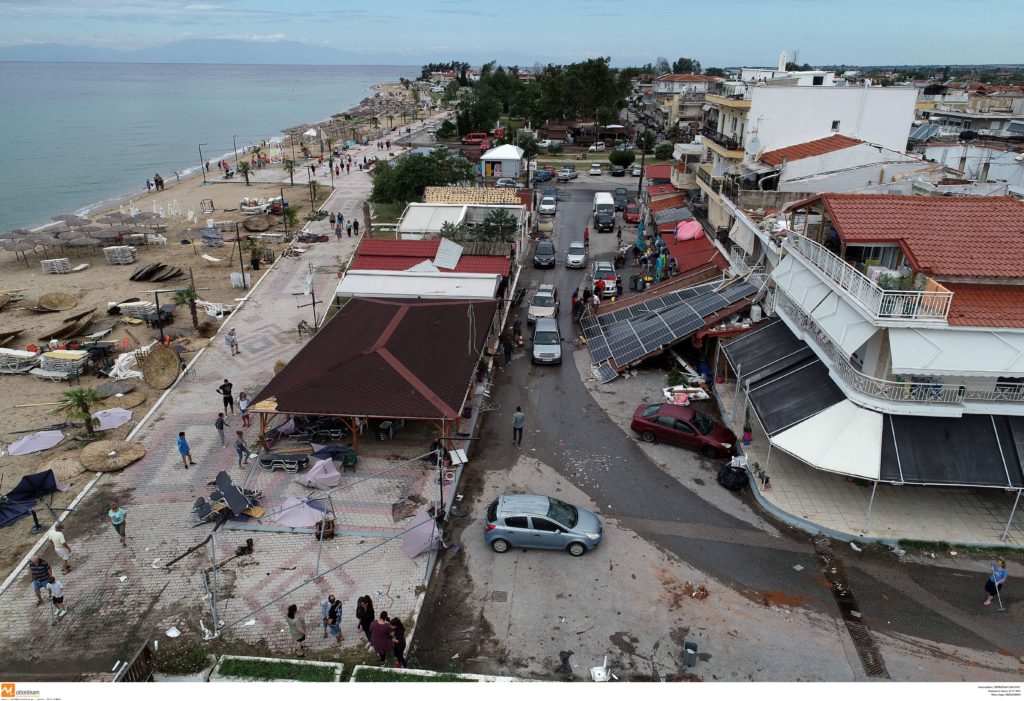 Ολοκληρώθηκε η πρώτη φάση καταγραφής των ζημιών από τη φονική καταιγίδα στη Χαλκιδική