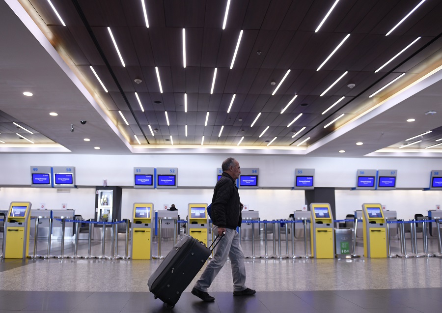 ΑirHelp: Περισσότεροι από 49.300 ταξιδιώτες δεν διεκδίκησαν αποζημιώσεις λόγω προβλημάτων στις πτήσεις τους
