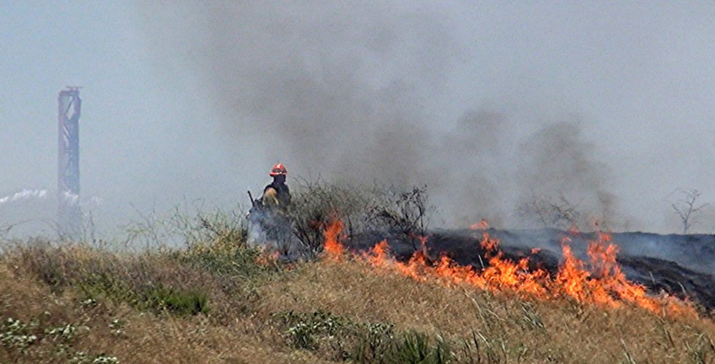 Πυρκαγιές στη νότια Γαλλία – Πάνω από 2.500 κατασκηνωτές απομακρύνθηκαν