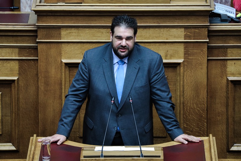 Η κυβέρνηση βάζει τηλεφωνική γραμμή του πολίτη και το πρόβλημα …πάαααει