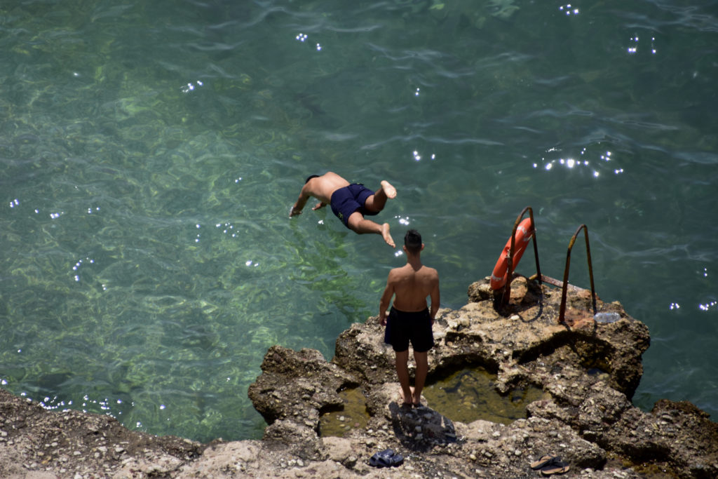 Καιρός: Μποφόρ και καταιγίδες – Πού θα βρέξει