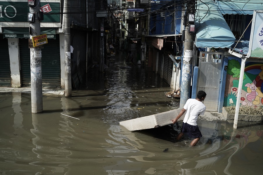 Πλημμύρες «σάρωσαν» πολιτεία της Βραζιλίας – Τουλάχιστον 8 νεκροί