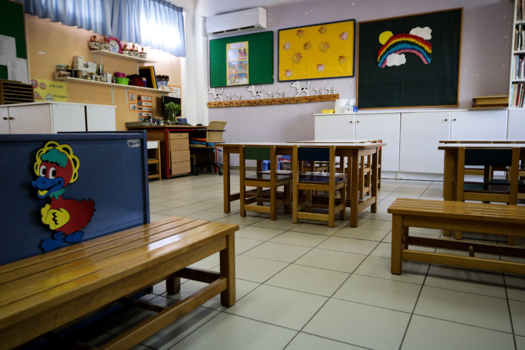 Η ΝΔ οικειοποιείται την προσπάθεια του ΣΥΡΙΖΑ για τους παιδικούς σταθμούς