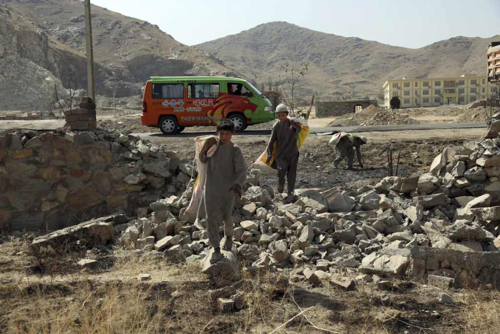 Αφγανιστάν: Τουλάχιστον 12 νεκροί από βομβιστική επίθεση σε λεωφορείο