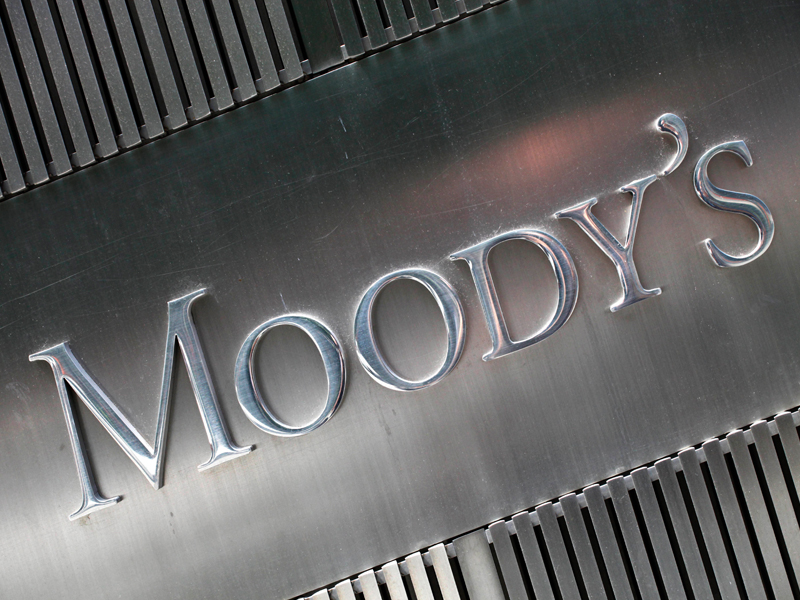 «Αδειάζει» Μαξίμου η Moody’s για την ανάπτυξη