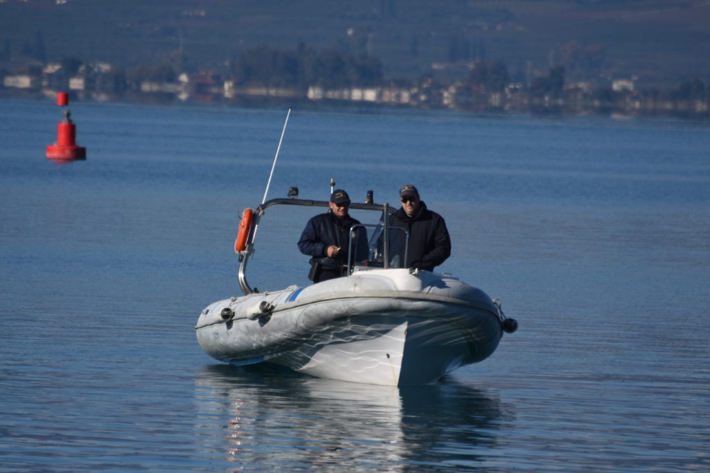 Γυάρος: Περισυνελέγησαν δύο επιβάτες ακυβέρνητου σκάφους