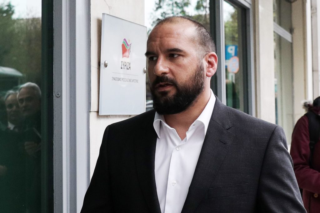 Επιμένει ο Τζανακόπουλος μετά τις κενολογίες Τσιάρα: Σκοπεύετε να δημιουργήσετε «πλυντήριο» εκκρεμών ποινικών υποθέσεων;