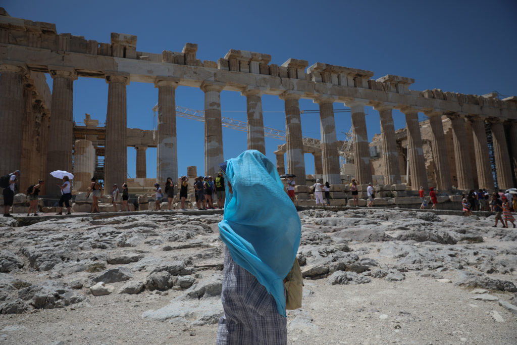 «Καμίνι» και πάλι από σήμερα η χώρα – Πού θα χτυπήσουν 40αρια