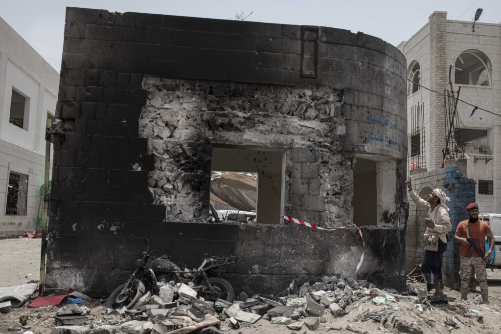 Υεμένη: Δεκάδες νεκροί μετά από δύο επιθέσεις