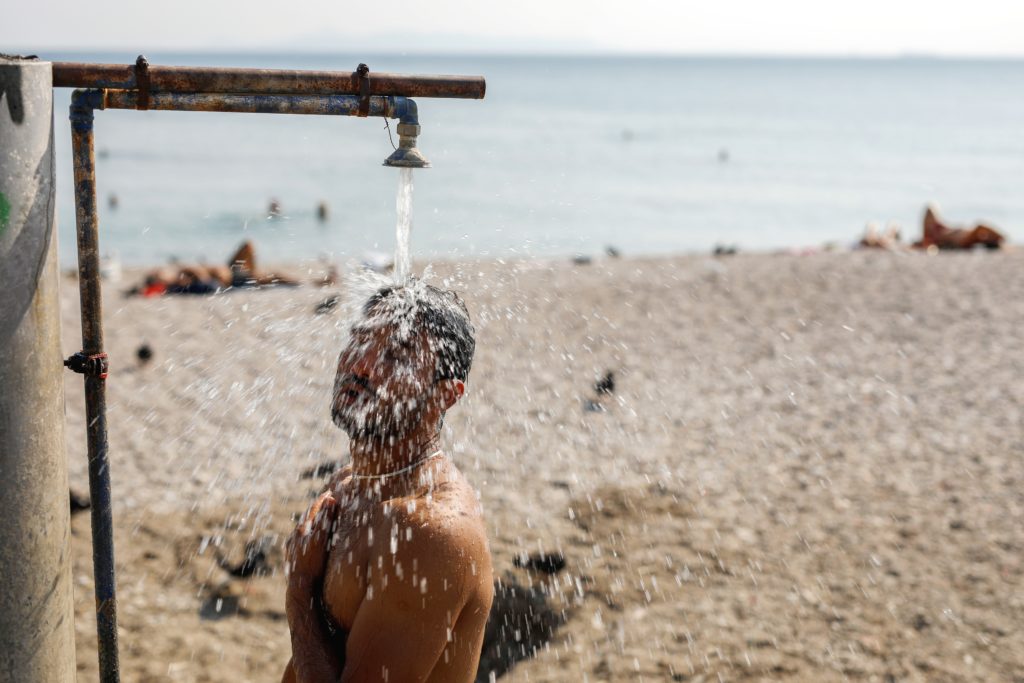 Ο αέρας από την Αφρική θα ανεβάσει τον υδράργυρο στους 42 βαθμούς