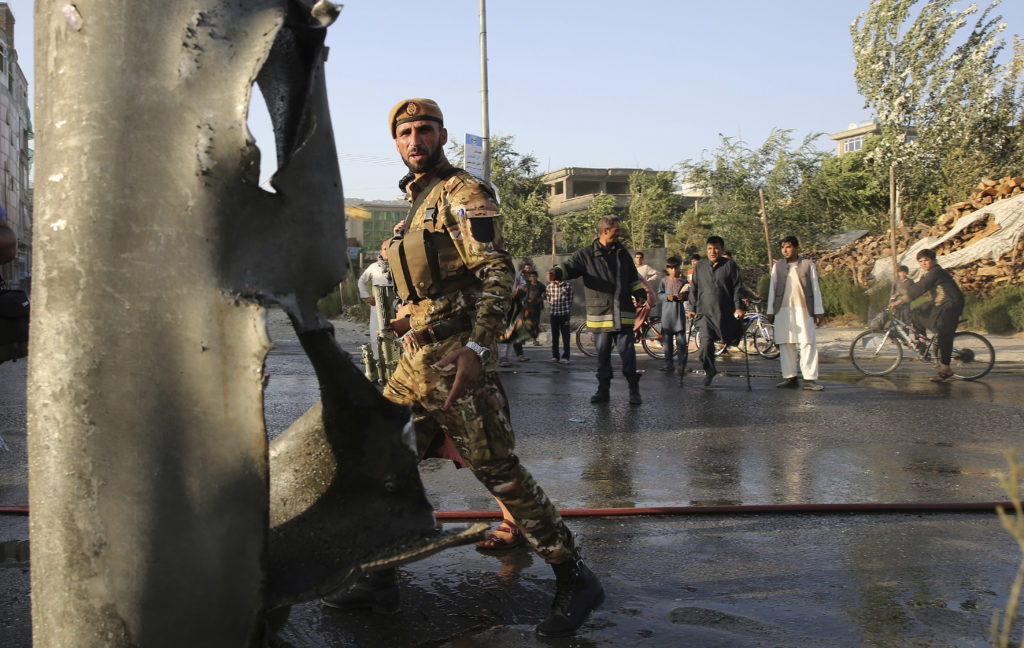 Τεράστια έκρηξη έξω από αστυνομικό τμήμα στην Καμπούλ – Τουλάχιστον 34 τραυματίες