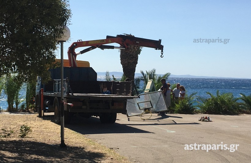 Χίος: Απομακρύνθηκαν οι μπασκέτες – Πραγματογνώμονες στο σημείο της τραγωδίας