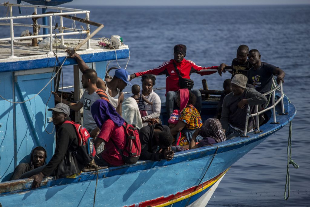 Πάνω από 80 μετανάστες διασώθηκαν σήμερα από το Ocean Viking ανοικτά της Λιβύης