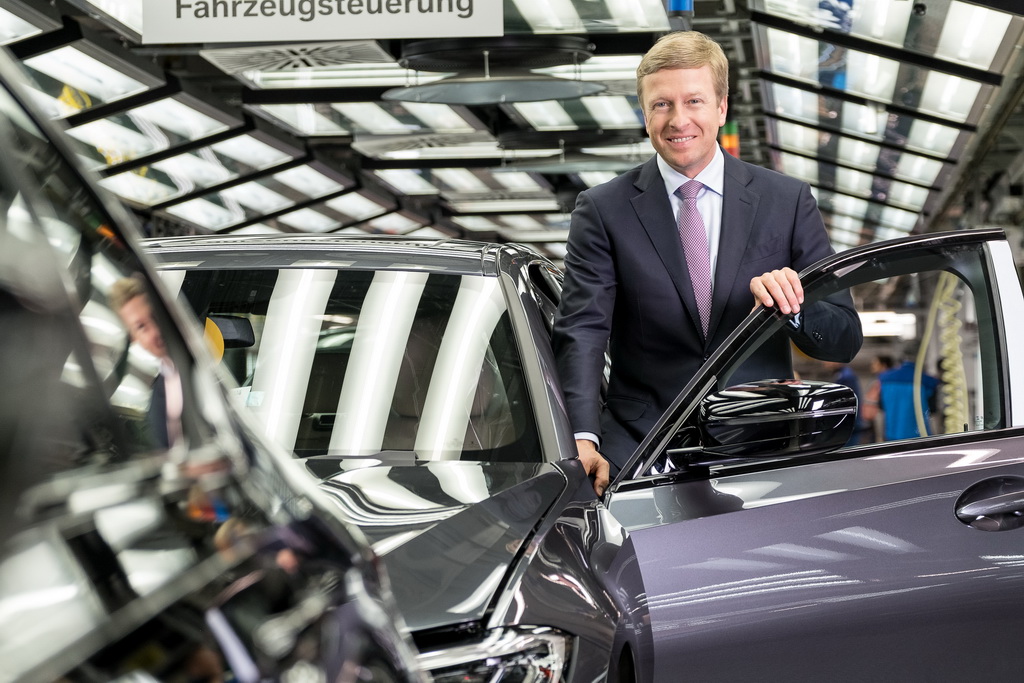 Νέος Πρόεδρος του Δ.Σ. της BMW AG ο Oliver Zipse