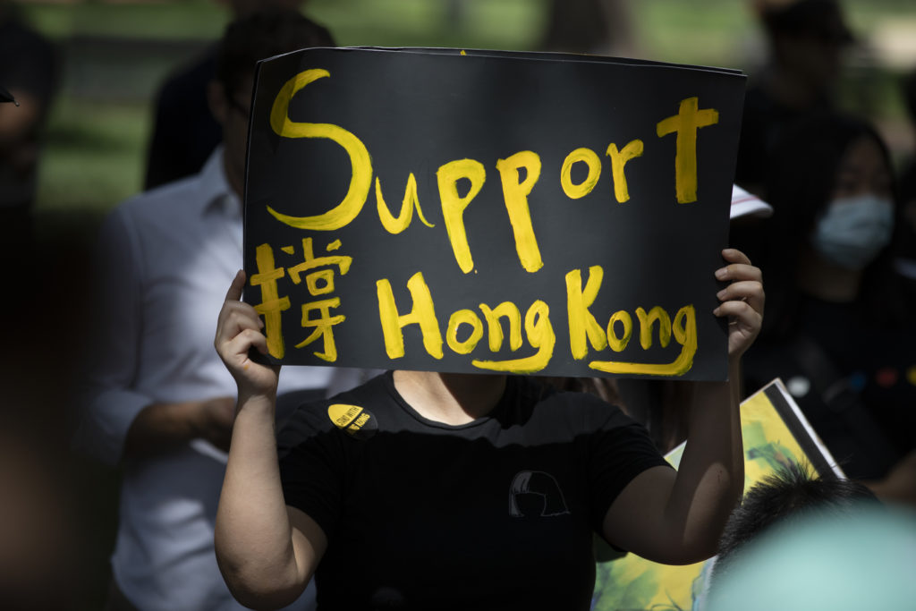 Βρετανία: Ανησυχία στο Υπ. Εξ. για την κράτηση διπλωμάτη στην Κίνα λόγω Χονγκ Κονγκ