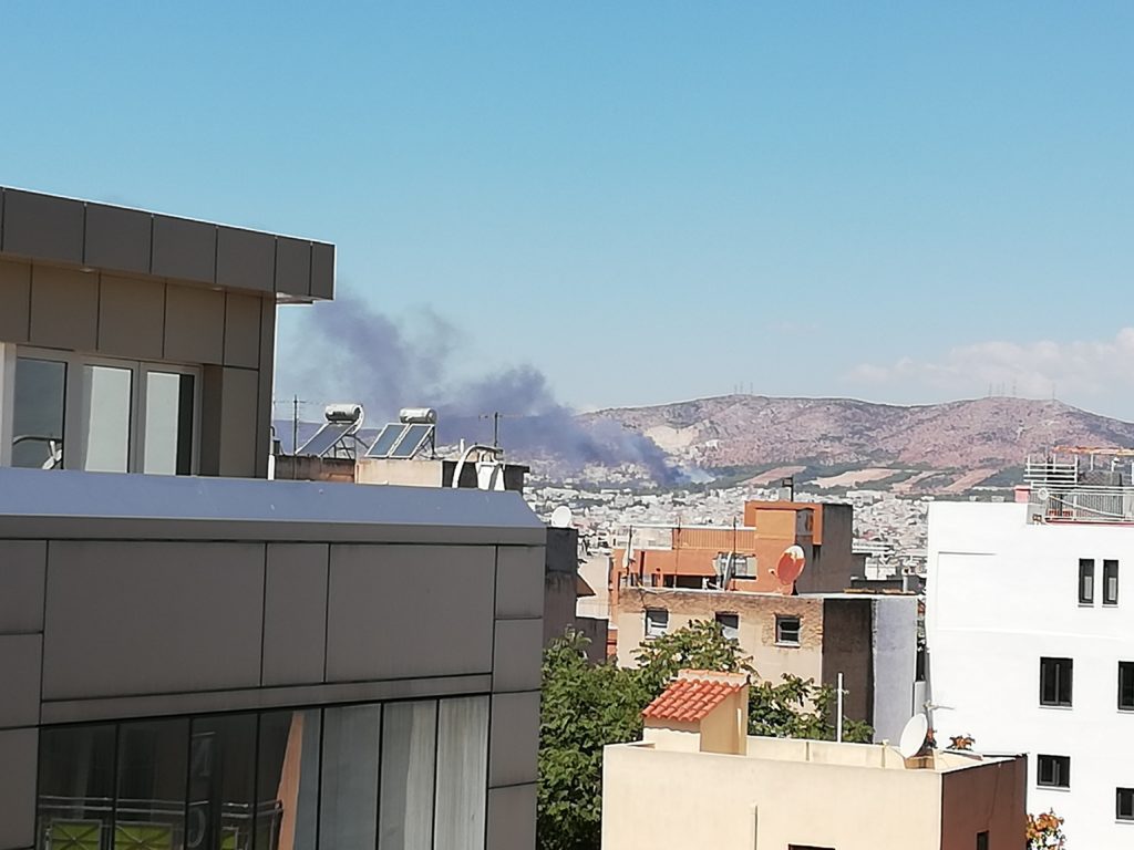 Πυρκαγιά στο Χαϊδάρι (Photos)