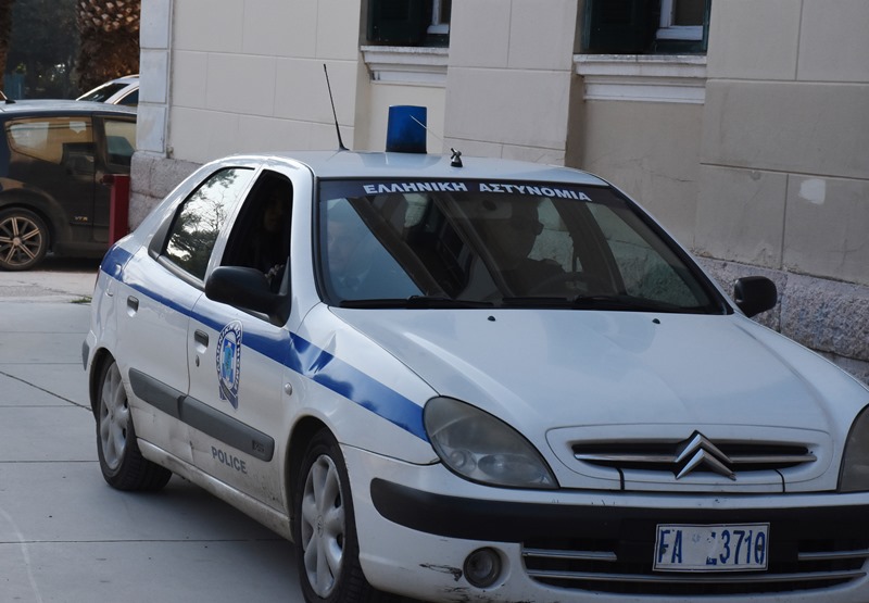 Κόρινθος: Συνελήφθησαν 4 αλλοδαποί για απαγωγή ομοεθνή τους