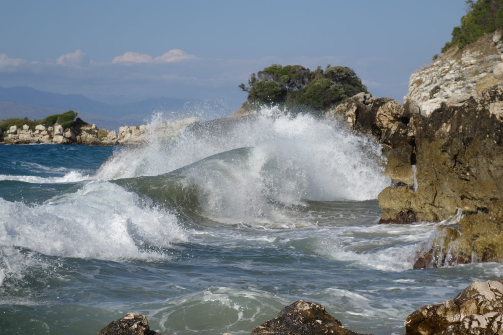 Με ισχυρούς ανέμους μας αποχαιρετά ο Αύγουστος – Επτά μποφόρ στο Αιγαίο