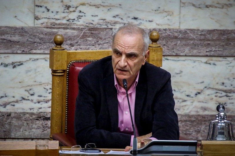 Γ. Βαρεμένος: Ο Κ. Καραμανλής, αντί απολογίας, επιμένει στη μηδενιστική και τοξική πολιτική