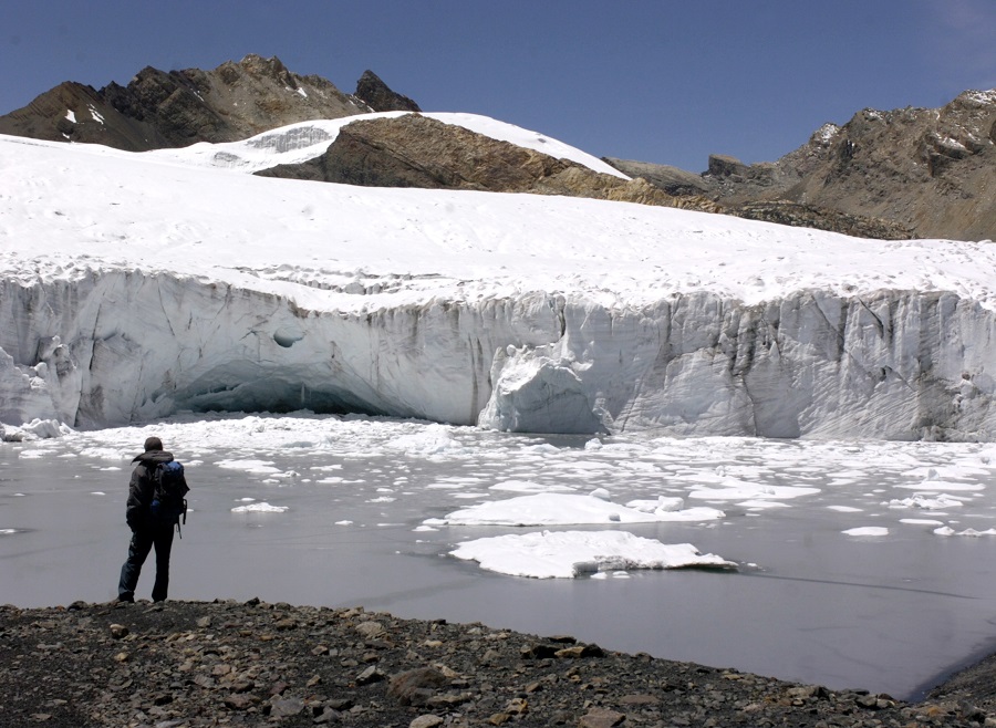 «Καμπανάκι» από ΟΗΕ για το λιώσιμο των παγετώνων στα βουνά: «Θα επηρεαστούν εκατομμύρια άνθρωποι»