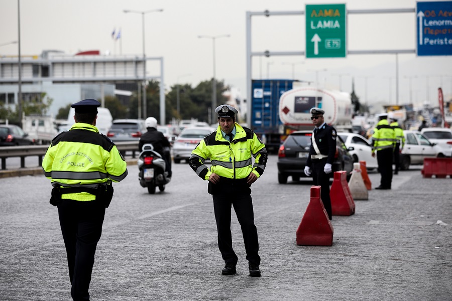 Τροχαία: 95 οδηγοί εντοπίστηκαν να οδηγούν υπό την επήρεια αλκοόλ τις τελευταίες μέρες