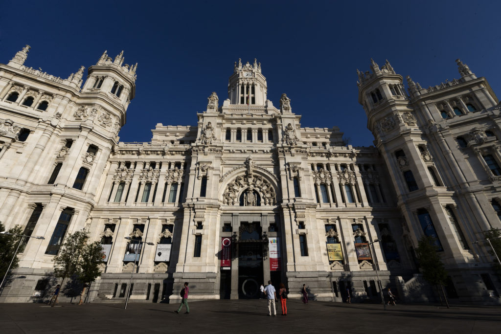 Ισπανία: Το ακροδεξιό Vox αρνείται να ψηφίσει το διάταγμα του δήμου της Μαδρίτης για τη βία κατά των γυναικών