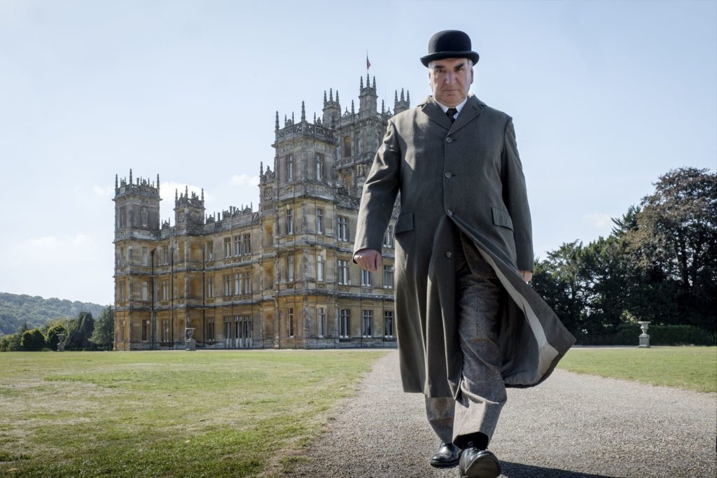Στις κινηματογραφικές αίθουσες βγαίνει η μεταφορά της τηλεοπτικής σειράς Downton Abbey (Trailer & Photos)