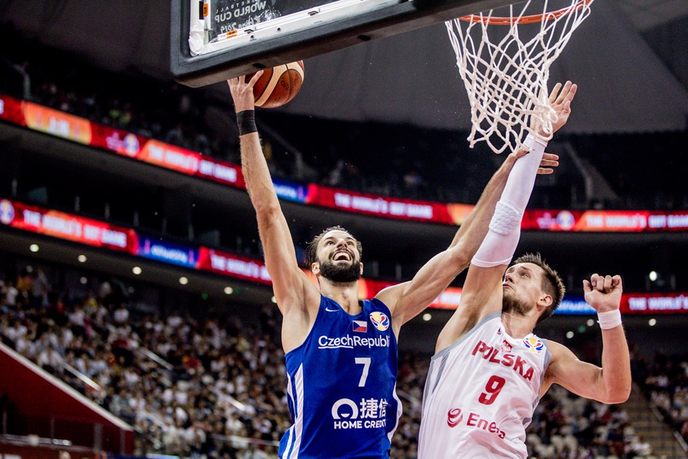 Μουντομπάσκετ: Η Τσεχία κέρδισε (94-84) την άλλη έκπληξη της διοργάνωσης Πολωνία