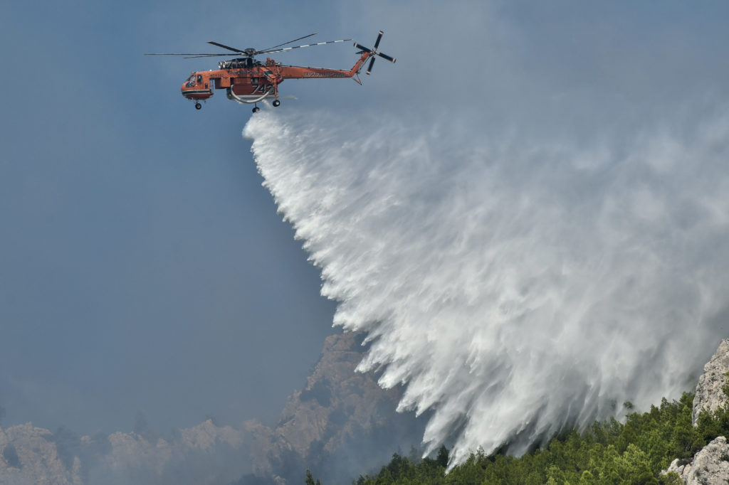 Σε όλη τη χώρα 76 νέες πυρκαγιές μέσα σε ένα 24ωρο