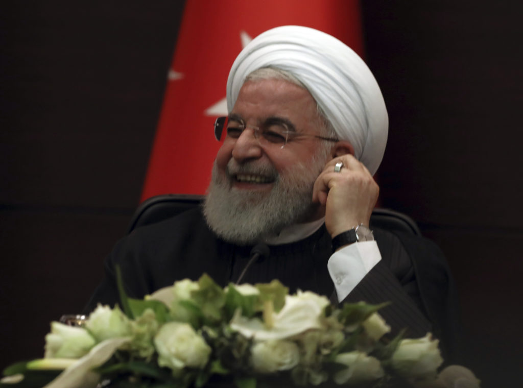 Χοντραίνει το «πολεμικό παιχνίδι» – Πιθανό μπλόκο των ΗΠΑ στον πρόεδρο του Ιράν για να μην πάει στη Γ.Σ του ΟΗΕ
