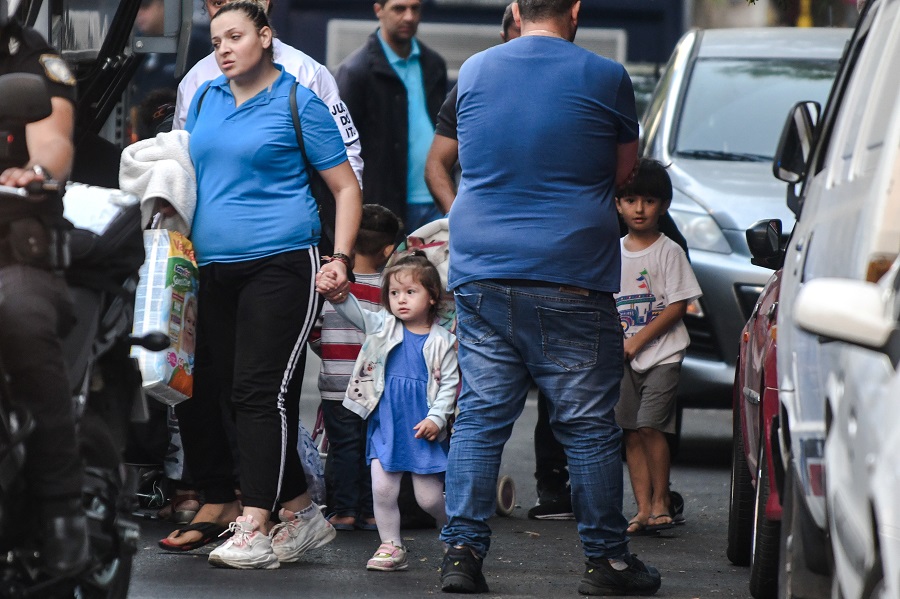 Αστυνομικές επιχειρήσεις εκκένωσης κατάληψης σε δύο κτίρια στην Αχαρνών (Photos)