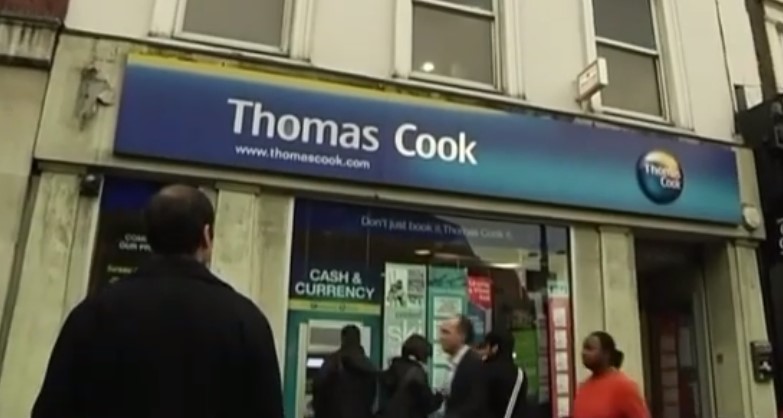 Thomas Cook: Πτώχευσε τα ξημερώματα ο τουριστικός κολοσσός – Πώς θα επιστρέψουν χιλιάδες βρετανοί από το εξωτερικό