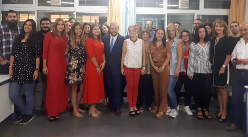 107 μαθητές και 40 εθελοντές καθηγητές στο Κοινωνικό φροντιστήριο του Δήμου Αγίου Δημητρίου