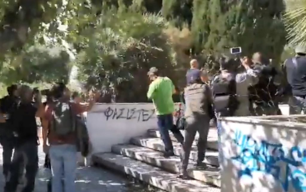 Ο Ανδριανόπουλος ζητά να πληρώσει διαδηλωτής από την τσέπη του για το «καθάρισμα» του Τρούμαν (Video)