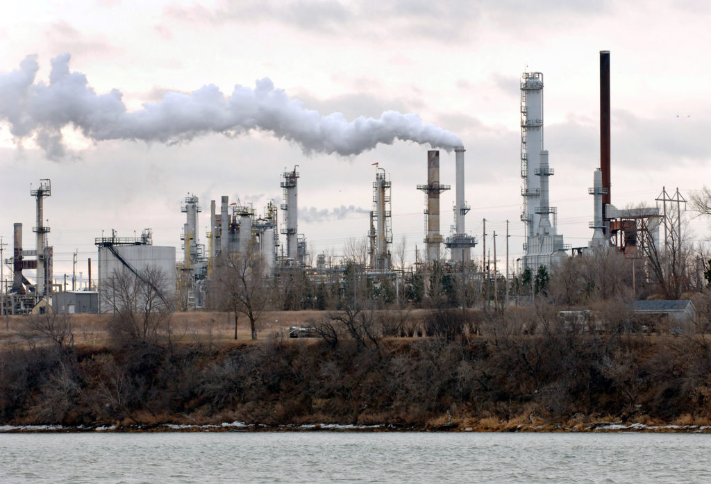 Αυτές είναι οι πέντε εταιρείες που ρυπαίνουν περισσότερο τον πλανήτη