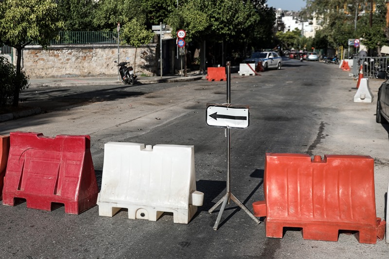 Επίθεση με μολότοφ στο Αστυνομικό Τμήμα Πεντέλης